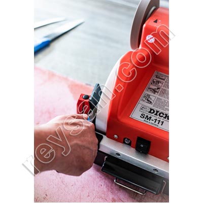 AFIADORA DICK SM-111