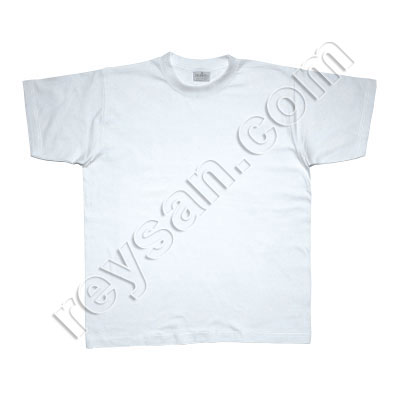 Camiseta branca de manga curta para trabalhar no verão
