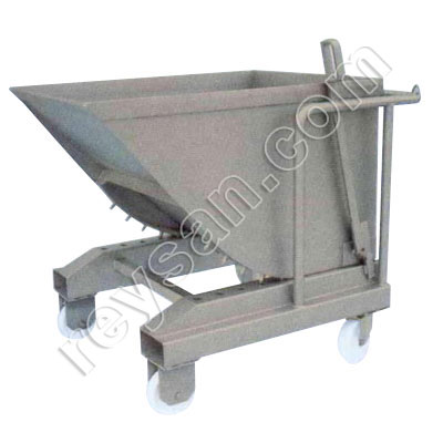 CONTENTOR INCLINÁVEL 300 L