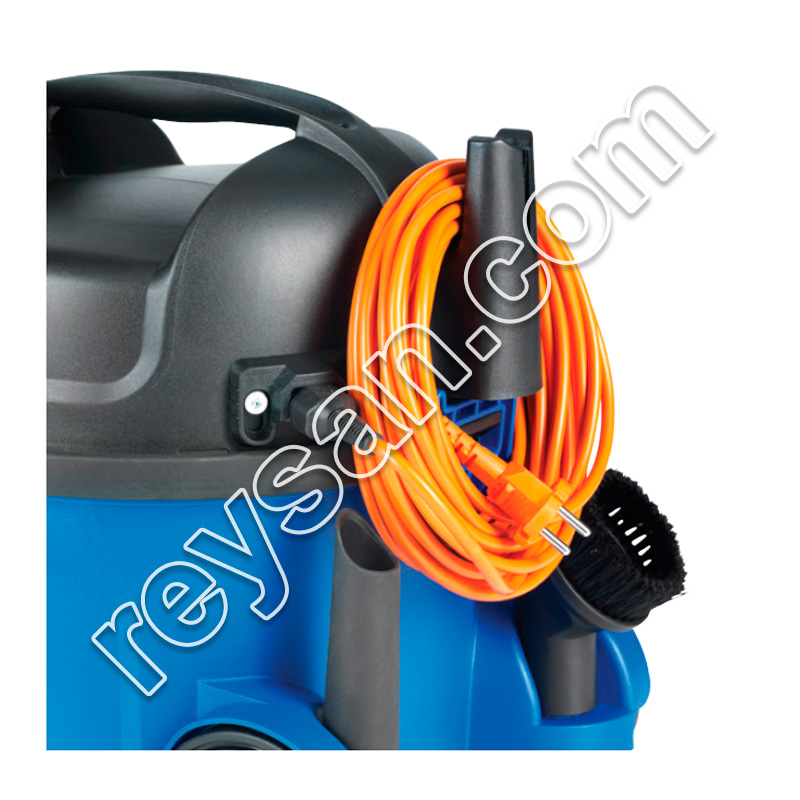 ASPIRADOR NILFISK SALTIX10