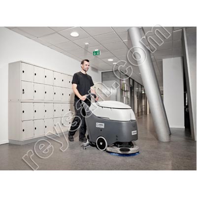 ESFREGADOR NILFISK SCRUBTEL 450