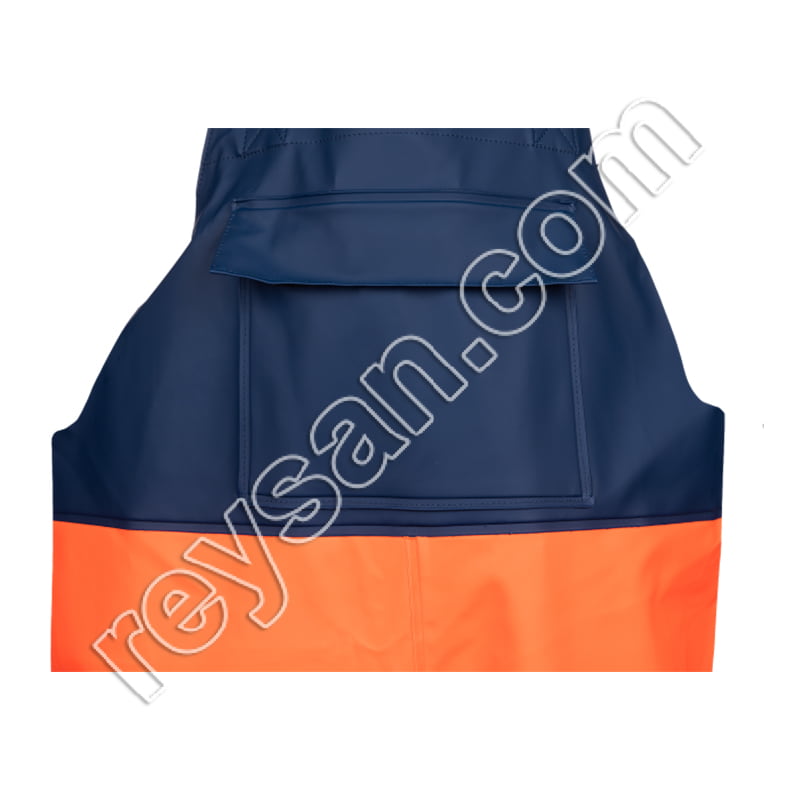 CALÇAS DE PESCA COM CANAS