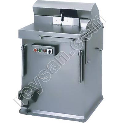 COSTUREIRA DE PRESUNTO P-2000/H